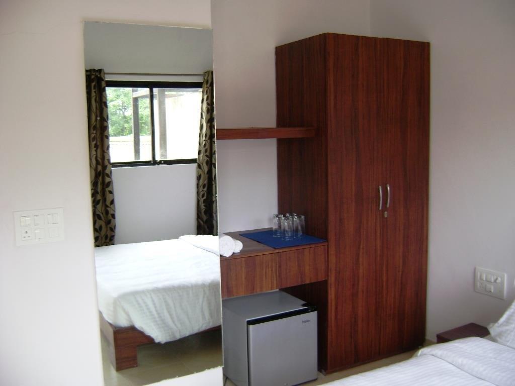 Sparsh Resort & Chalet Kalamb  Екстериор снимка